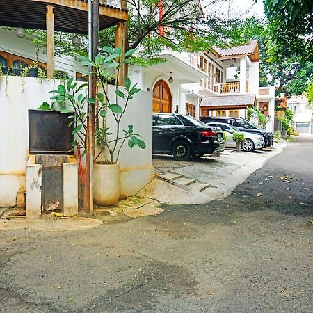 Oyo 91412 Ameera Inn Syariah จาการ์ตา ภายนอก รูปภาพ