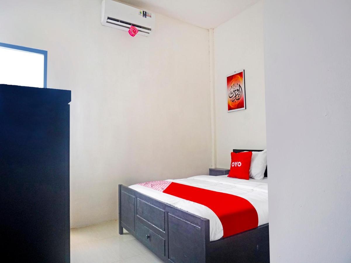Oyo 91412 Ameera Inn Syariah จาการ์ตา ภายนอก รูปภาพ
