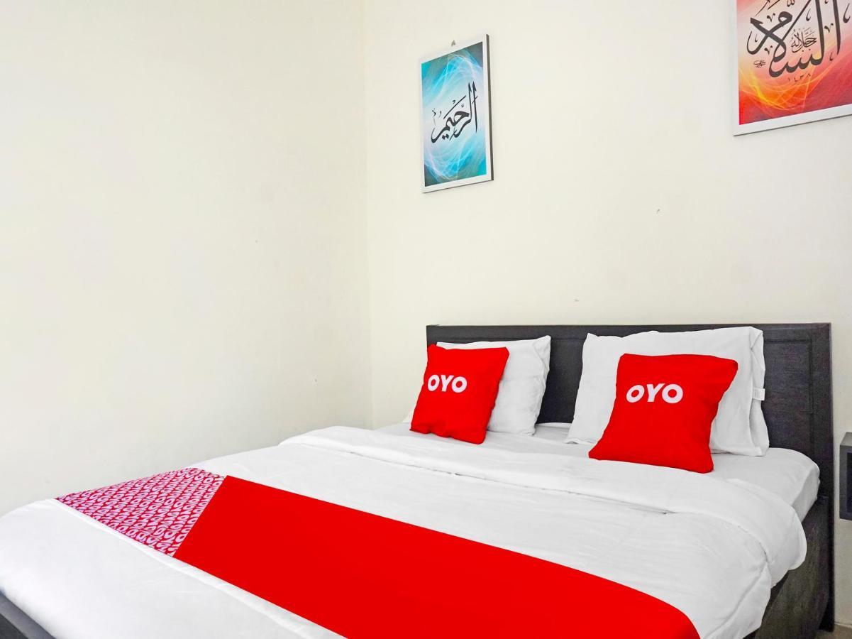 Oyo 91412 Ameera Inn Syariah จาการ์ตา ภายนอก รูปภาพ